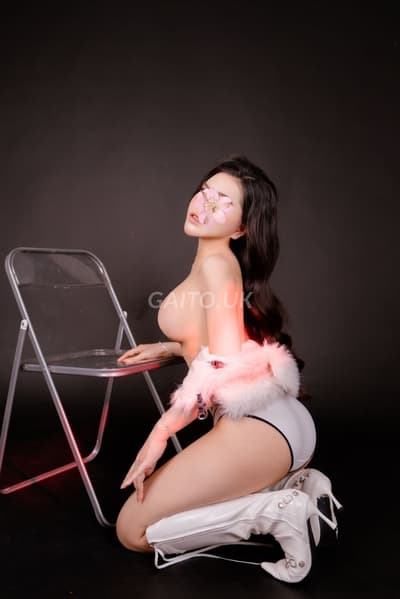 NEW HOTGIRL🔥 DIỄM MY MÔNG BỰ DOGGY BAO PHÊ🔥