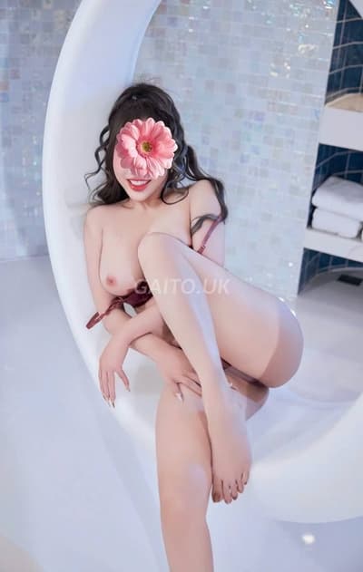 [💯 V.I.P] 💥Quỳnh Anh 💥 Cực Phẩm Tình Dục 💦 Ngực To - Bím Múp