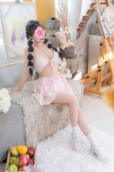 NGỌC ANH - XINH ĐẸP, QUYẾN RŨ, NHẸ NHÀNG VÀ TÌNH CẢM