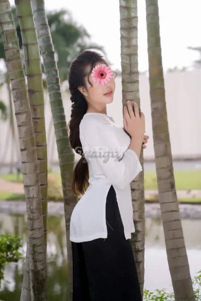 THIÊN THẦN UYÊN MIZURI VÚ BÍM CỰC ĐẸP MẶT CỰC XINH
