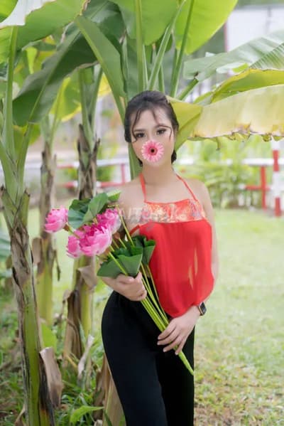 THIÊN THẦN UYÊN MIZURI VÚ BÍM CỰC ĐẸP MẶT CỰC XINH