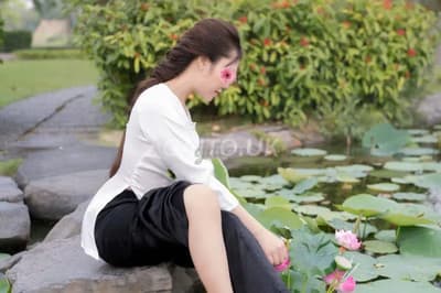 THIÊN THẦN UYÊN MIZURI VÚ BÍM CỰC ĐẸP MẶT CỰC XINH