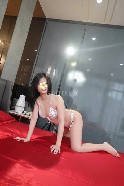 ÁNH NGỌC-GÁI ĐẸP CHUẨN 2005. HÀNG HOT GIÁ MỀM.