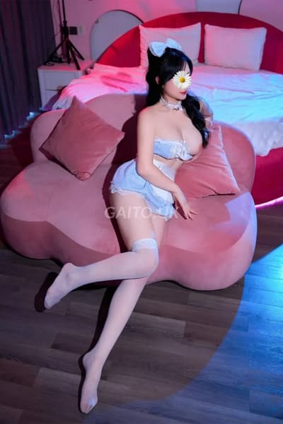 Trang Moon _ Gái xinh chiều khách, làm tình cực đã
