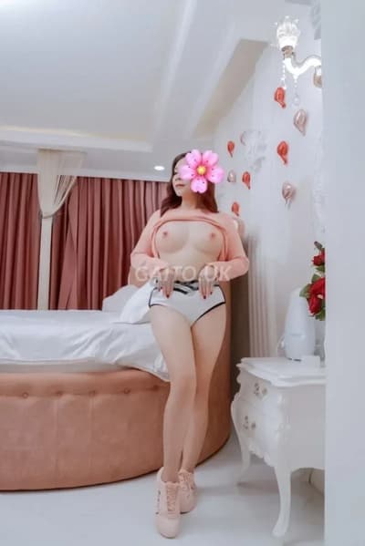 Bảo Thy_ Gái dâm chiều khách, làm tình cực phê [2744]