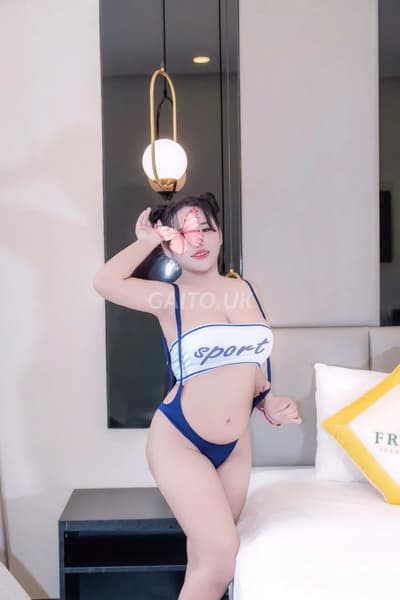GÁI NON MIỀN TÂY TRANG BỐNG 2k7 DÁNG CHUPPI_ VÚ SIÊU KHỦNG , MÔNG TO , BÓP RẤT P