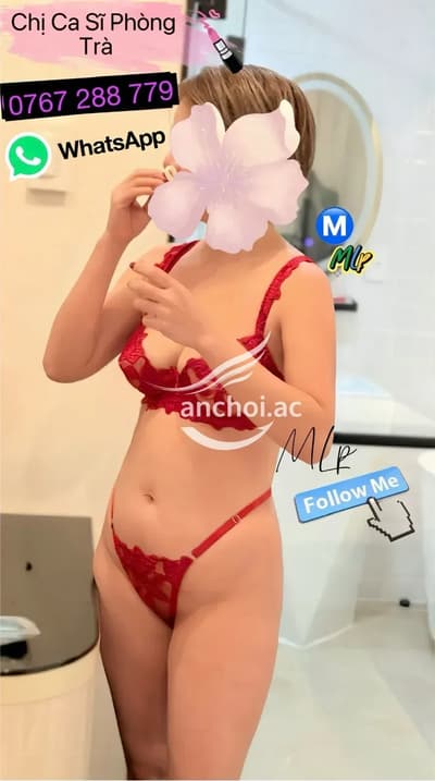 Ⓜ️ [ CA SĨ PHÒNG TRÀ ] Dâm .Mặt Xinh—Dáng Đẹp ( 会说中文 , can speak engs )