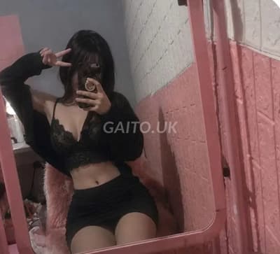 New Hot✅ Ni ni gái xinh non tơ_ sạch sẽ thơm tho 