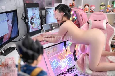 BÉ CHÍP 2007 - Non tơ dâm xinh - đáng yêu đáng check