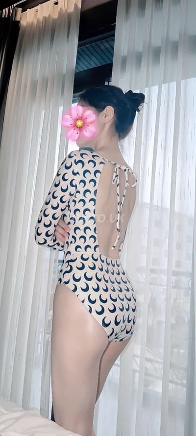 Bé Nhi 2k Miền trung Ngực đẹp