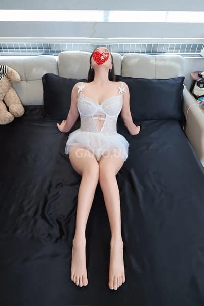 HOÀNG YẾN NỮ HOÀNG TÌNH DỤC THỜI THƯỢNG BÚ CU LÀM TÌNH CHỊCH KIỂU CỰC CHIỀU KHÁC