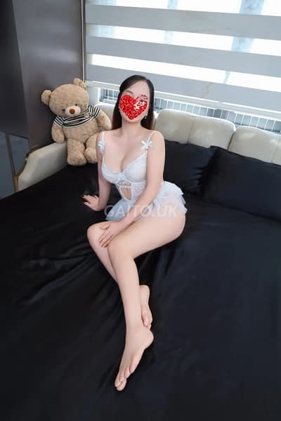 HOÀNG YẾN NỮ HOÀNG TÌNH DỤC THỜI THƯỢNG BÚ CU LÀM TÌNH CHỊCH KIỂU CỰC CHIỀU KHÁC