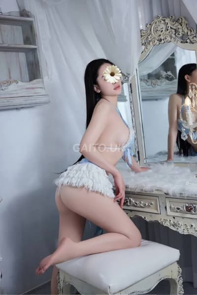 ❤SIÊU HOTGIRL 2K4❤QUỲNH CHI-BÔNG HỒNG CỰC XINH MỊN KO TÌ VẾT