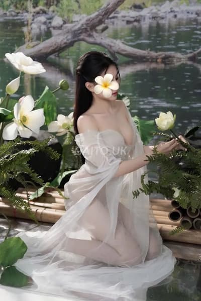 An An - Em gái chuyên nghiệp