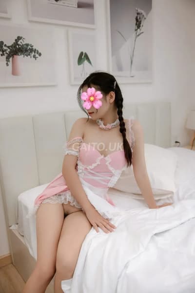 BÉ THẢO 2005 - GÁI TRẺ XINH ĐÁNG YÊU - MẶT XINH DA TRẮNG DÁNG ĐẸP - LÀM TÌNH ĐÊ MÊ