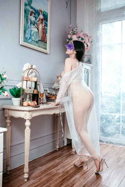 [MODEL] VANI - VÓC DÁNG CHUẨN SIÊU MẪU