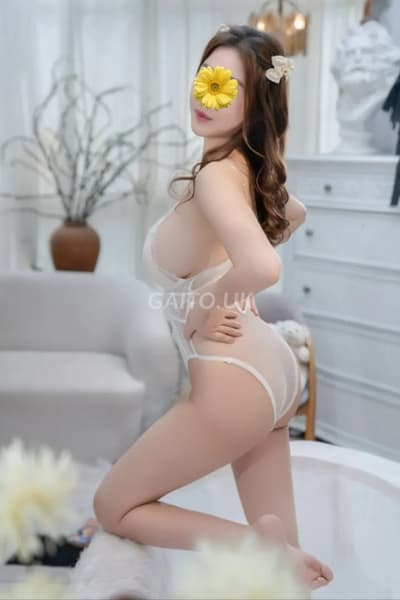 NGỌC TRINH ⭐️ GÁI XINH VÚ KHỦNG ⭐️ CHỊCH SƯỚNG TÊ TÁI