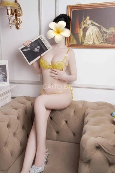 Tiểu My - Dáng Ngọc Ngà - Ngoan xinh