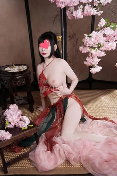 Huyền Baby- em hàng nóng bỏng, thơm ngon!!!