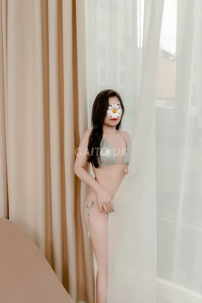 ✨HOT✨ Ý Nhi - XINH XẮN SEXY QUYẾN RŨ GỢI CẢM NHIỆT TÌNH