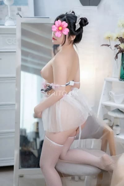 TEEN GIRL❣️BÉ KEM 2007❣️SIÊU NON TƠ, ĐẪY ĐÀ, ĐẸP RỰC RỠ, SV CHU ĐÁO