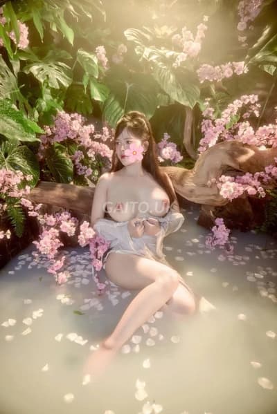 ❤️ HỒNG THẮM ❤️XINH DÂM - LÀM TÌNH CHUYÊN NGHIỆP