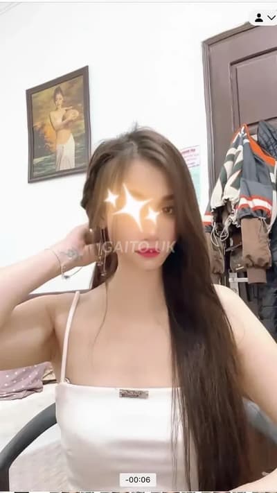 LINH ĐAN - EM GÁI XINH XẮN MÌNH DÂY LÀM TÌNH ĐÊ MÊ