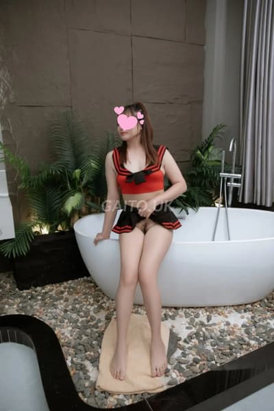 Bé Linh Xinh 💋 Phục Vụ Nhiệt Tình Chu Đáo