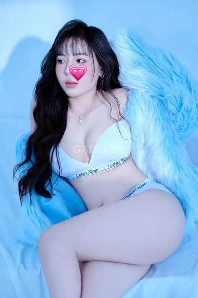 Khánh Vy♥️babe hot girl