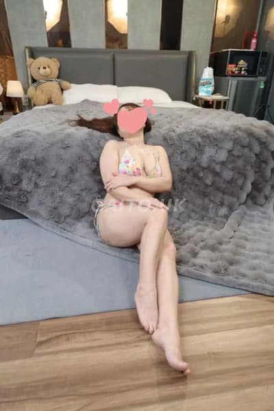 Tuyết Trinh GÁI NGON chính hiệu chuẩn gu tình cảm