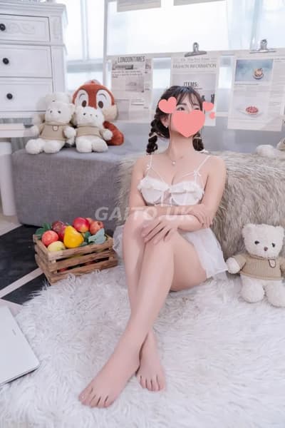 NGỌC LINH DÂM BÁ CHÁY LẦN ĐẦU LÀM GÁI SIÊU MỚI