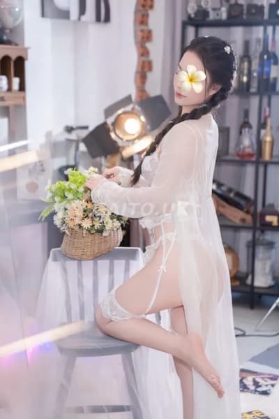 ❤️ An An ❤️ Xinh Gái Trắng Trẻo Hot Trong Tầm Giá