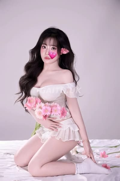 Như Ý Nhi💋 babe hot girl 2k3