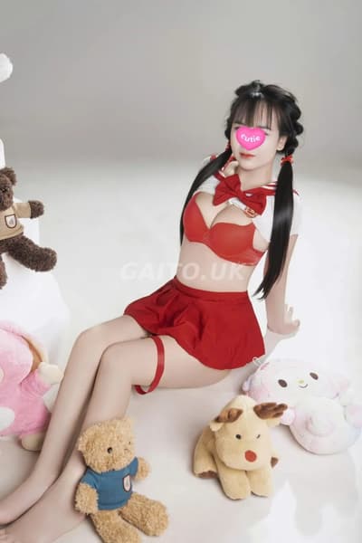 Tú Linh 🌸 Hàng Chiều Chuộng 🌸 Ngoan Xinh - Nhiệt Tình