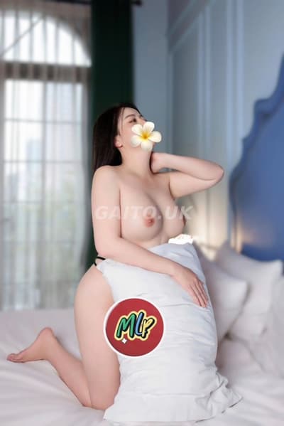 Ⓜ️NEW [ BÉ CHÍP ] - Ngực TO, Body bốc lửa - Ngoan Dâm