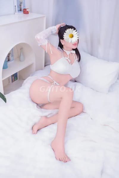 EM THẢO DA TRẮNG DÁNG NGON CHIỀU KHÁCH SIÊU ĐỈNH