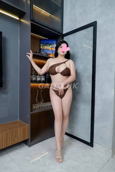 Diệp Anh-chuppy ngực cực khủng