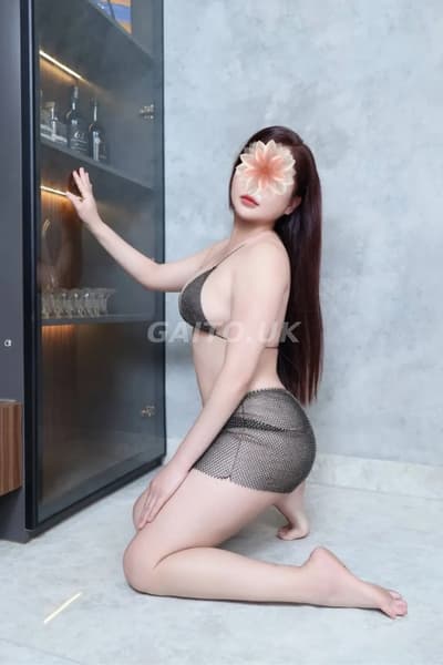 ❤️ Tường Vy ❤️ Da Trắng Dễ Thương Ngoan Hiền Chiều Khách
