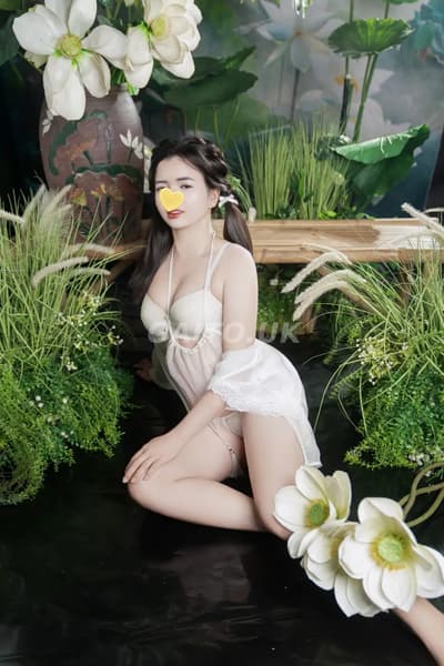 BẢO TRANG HIỀN LÀNH TÌNH CẢM VUI VẺ