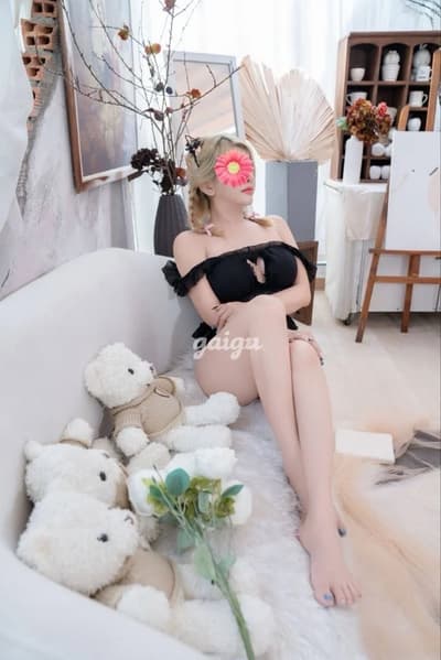  NEW LiLi HÀNG ĐẸP CHẤT,VÚ MỀM NGON, DA TRẮNG TUYẾT, LÀM TÌNH PHÊ [33593]