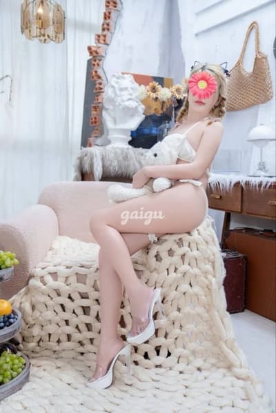  NEW LiLi HÀNG ĐẸP CHẤT,VÚ MỀM NGON, DA TRẮNG TUYẾT, LÀM TÌNH PHÊ [33593]