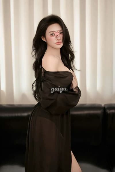 Tú Anh 2006 - Em Gái Non Tơ Lần Đầu Đi Làm ! [33698]