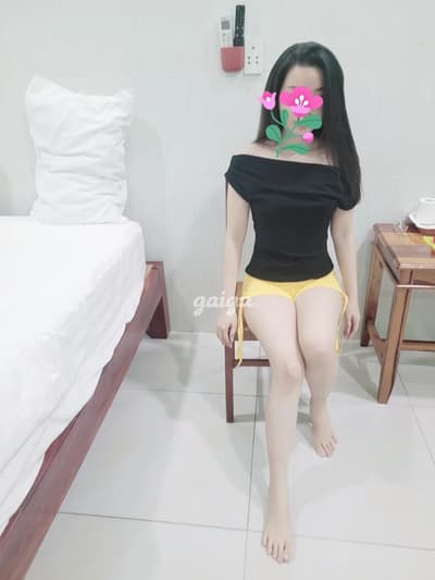 Vy Vy nhỏ nhoắn xinh xoắn vào đời. [33537]
