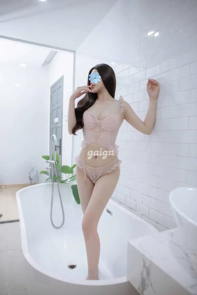 Thuý Hà - Xinh Ngon Trẻ Trung - Làm Tình Điêu Luyện [33704]