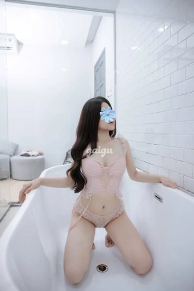 Thuý Hà - Xinh Ngon Trẻ Trung - Làm Tình Điêu Luyện [33704]