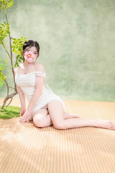 ❤️TRÀ MY❤️ Massage, Nhẹ Nhàng Êm Ái Như Cô Hầu Gái, Vú Đẹp Mông To