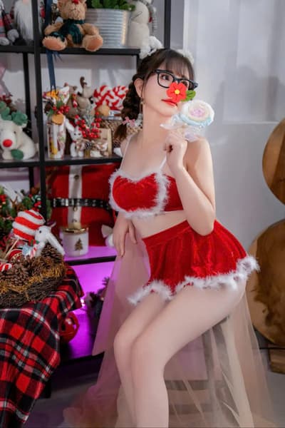 NGÂN KHÁNH - GÁI DÂM - CHIỀU KHÁCH HẾT MÌNH