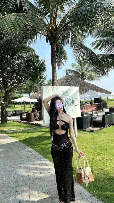 LUNA ❤️ Khuôn mặt xinh đẹp, body dẹp, vú mông căng đét