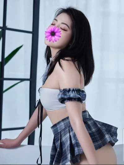 Hà Thu - Mông cong doggy phê, giá bình dân