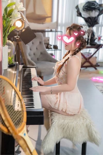 ❣️HOTGIRL❣️LY LY-MẶT XINH, VÚ ĐẸP, SERVICE CỰC ĐỈNH